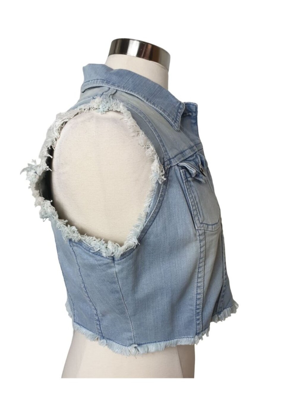Southpole Womens L Denim Vest Light Blue Frayed Edges Grunge Hip Hop Designer - Picture 6 of 9